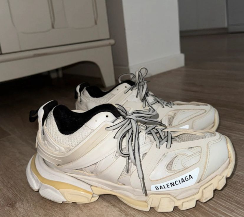 Balenciaga white sneakers